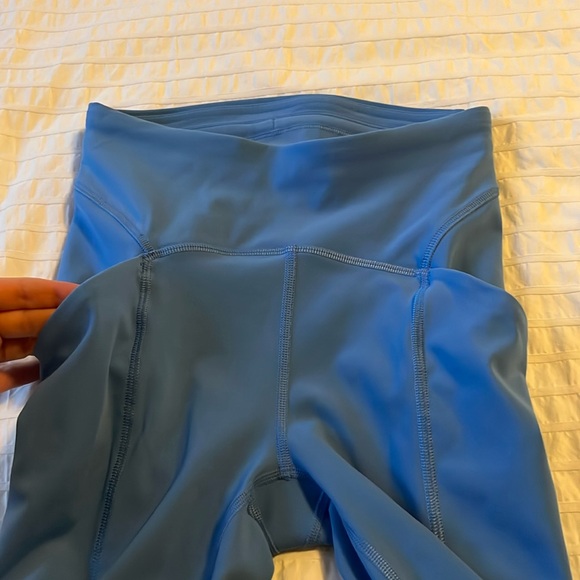 Lululemon leggings 25” - Picture 3 of 4